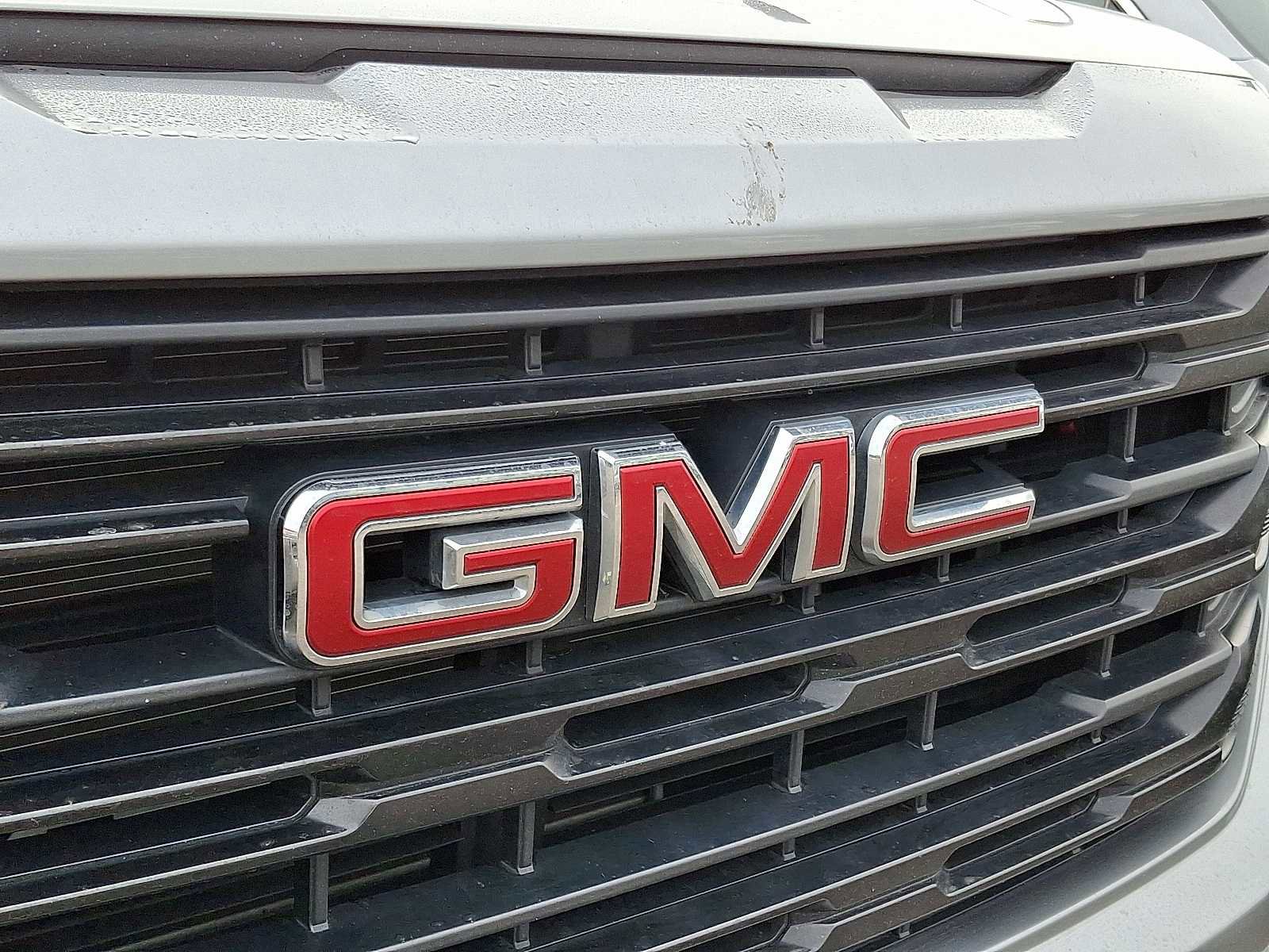 Used 2023 GMC Sierra 1500 Pro w/ Graphite Edition image 3