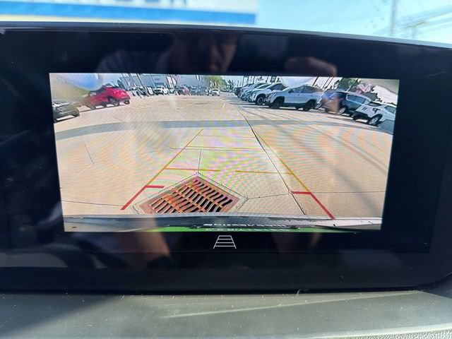 Used 2025 Buick Encore GX Preferred AWD/4WD image 19
