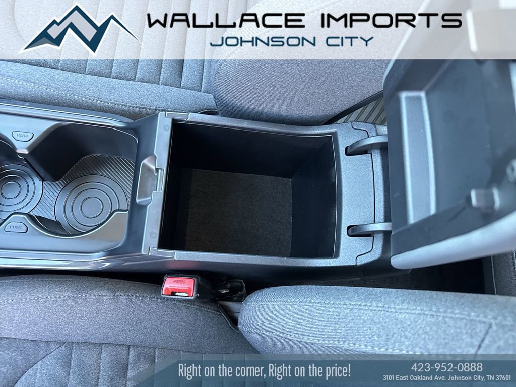 Used 2025 Kia K4 EX image 19