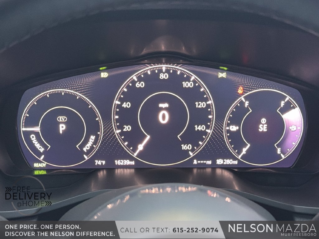 Certified 2025 MAZDA CX-70 Plug-In Hybrid w/ Premium Plus AWD/4WD image 17
