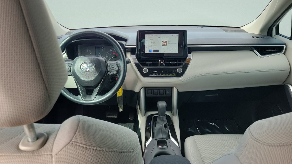 Used 2025 Toyota Corolla Cross L FWD image 10