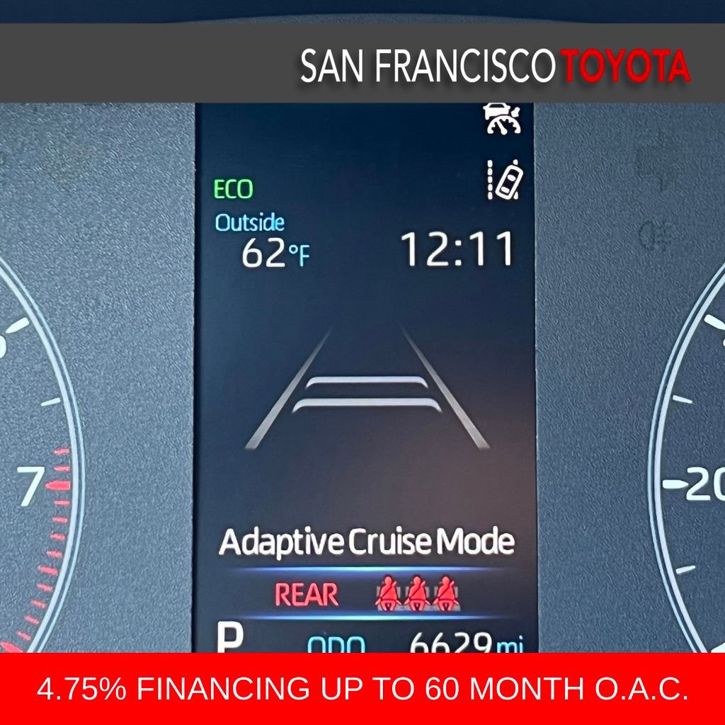 Certified 2025 Toyota Corolla SE w/ Convenience Package image 33