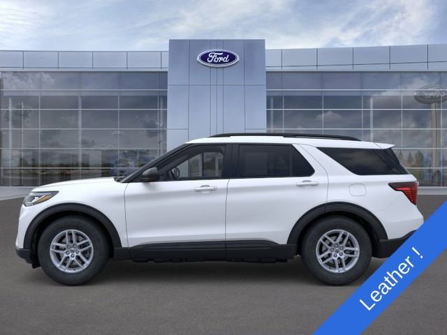 New 2026 Ford Explorer Active RWD image 3