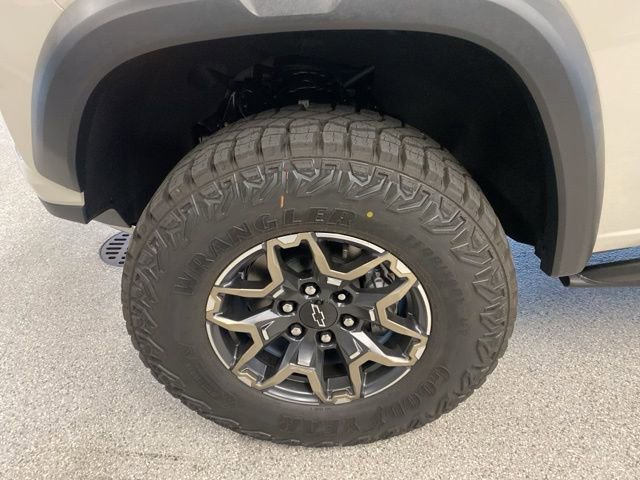 New 2026 Chevrolet Colorado ZR2 w/ Technology Package image 10