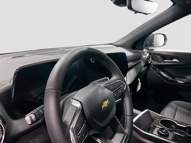 New 2026 Chevrolet Equinox LT w/ Safety and Technology Package AWD/4WD image 12