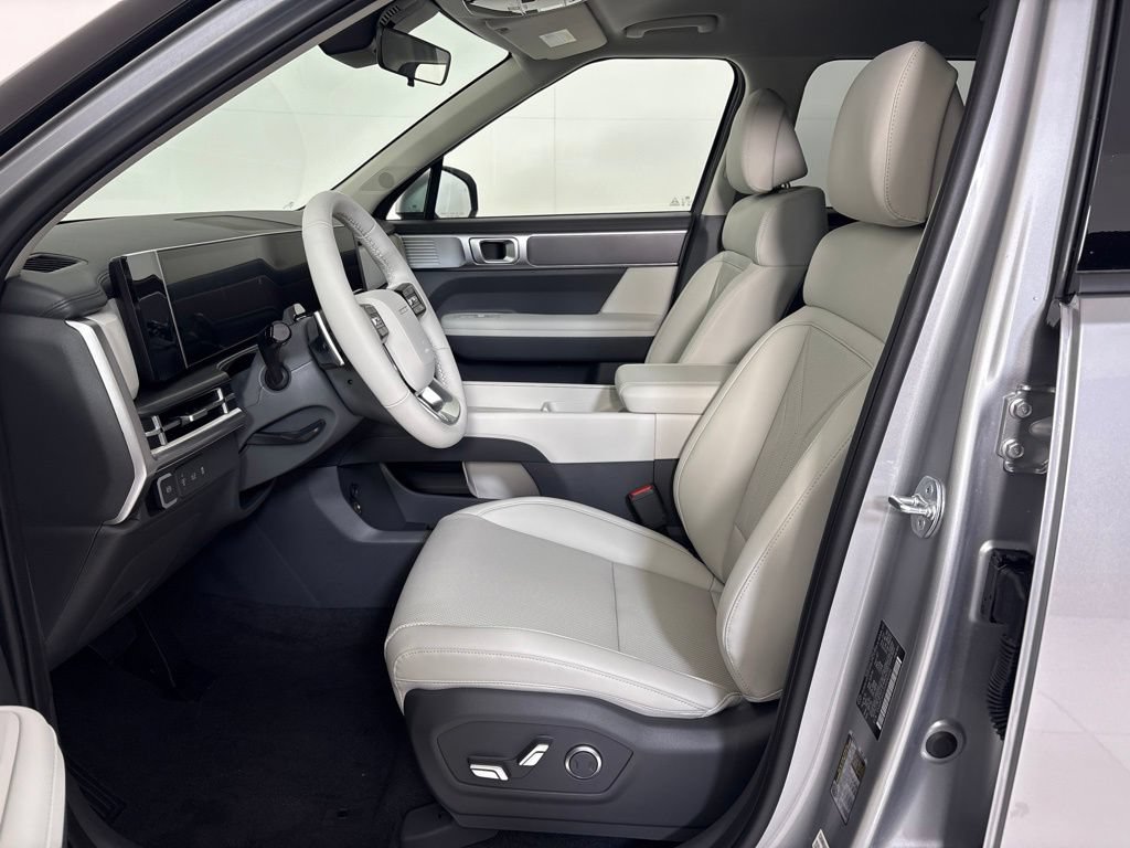 New 2027 Hyundai Santa Fe SEL w/ Tow & Go Package FWD image 14