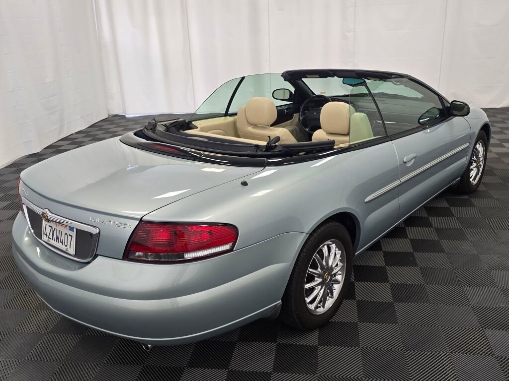 Used 2003 Chrysler Sebring Limited image 24