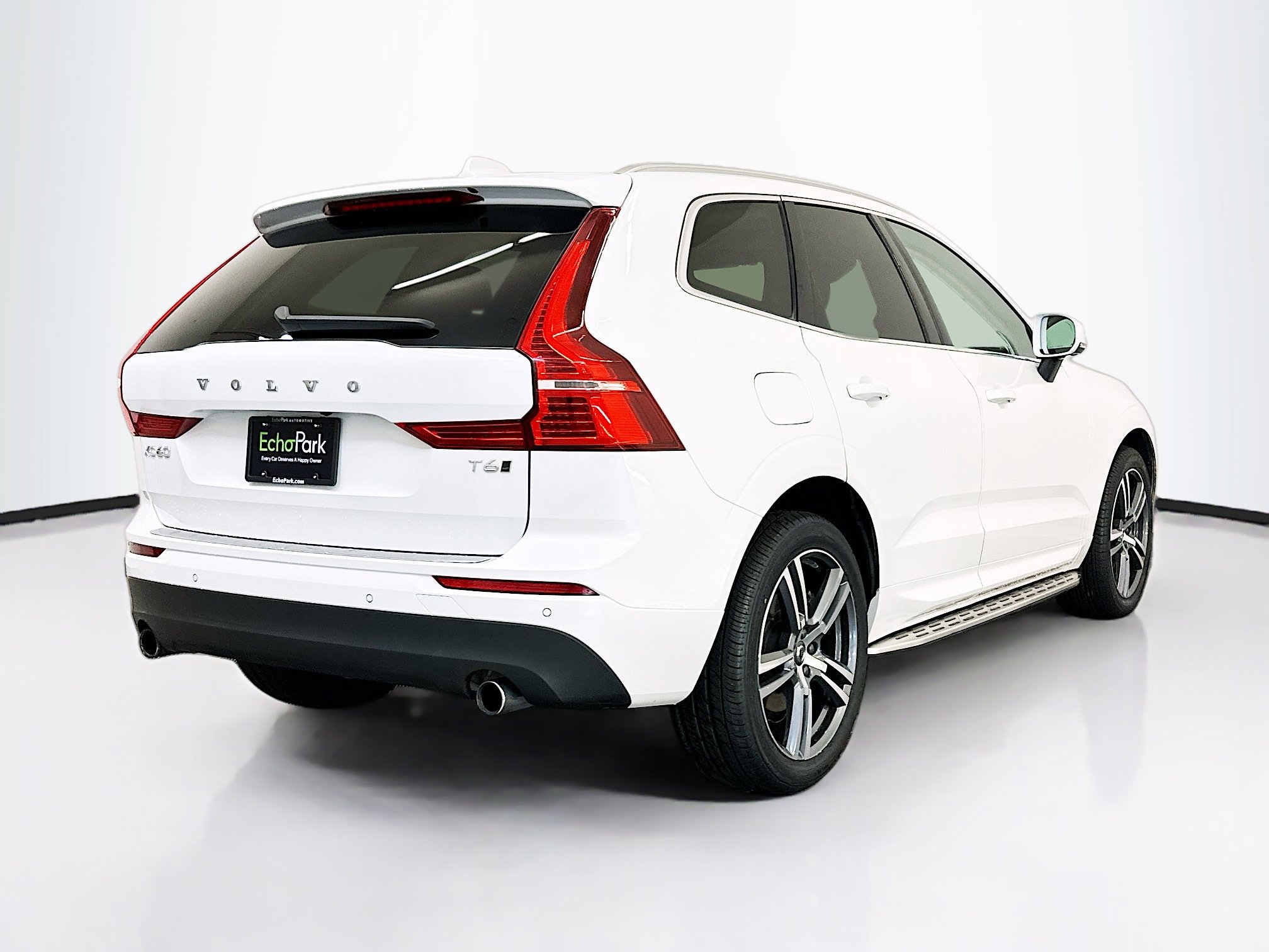 Used 2021 Volvo XC60 T6 Momentum w/ Protection Package Premier AWD/4WD image 9