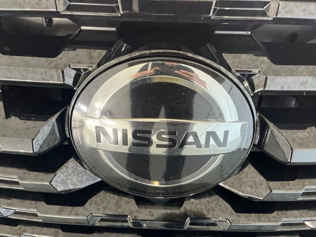 Used 2021 Nissan Kicks SV FWD image 34