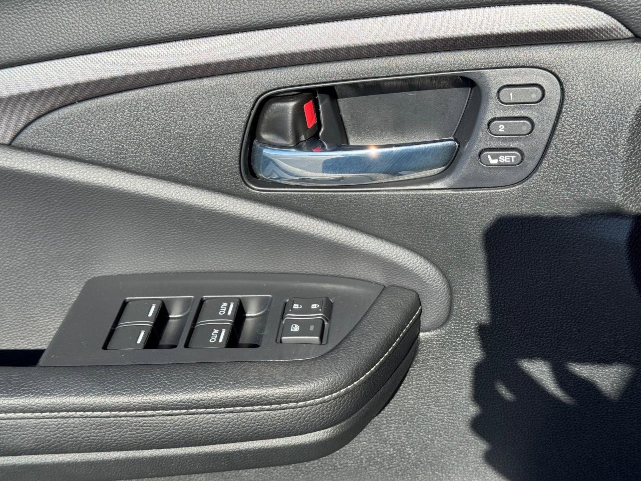 Certified 2025 Honda Ridgeline RTL image 25