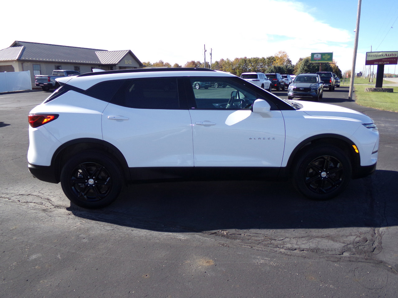 Used 2024 Chevrolet Blazer LT w/ Convenience Package image 6