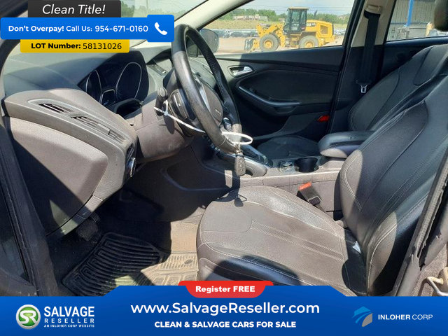 Used 2012 Ford Focus Titanium FWD image 9