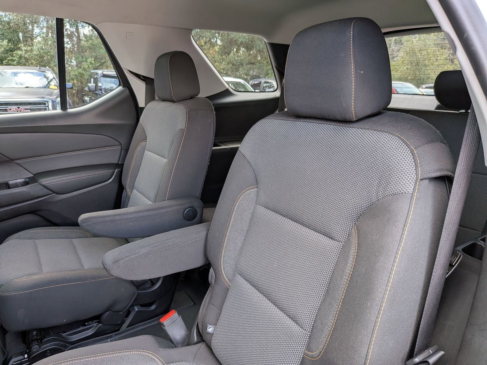 Used 2019 Chevrolet Traverse LT image 29