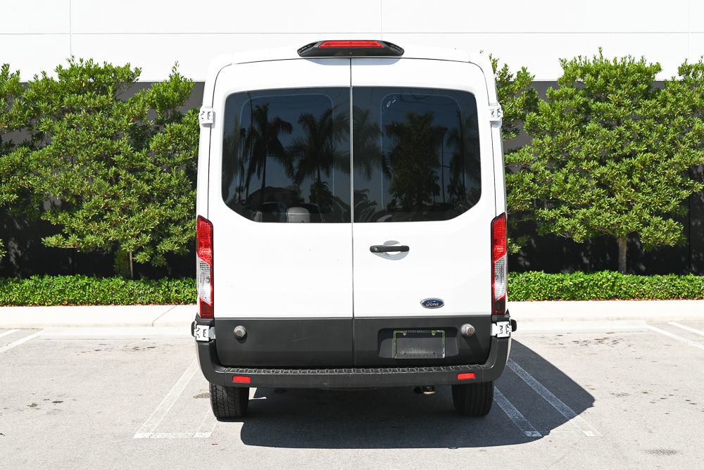 Used 2019 Ford Transit 250 148 Medium Roof RWD image 5