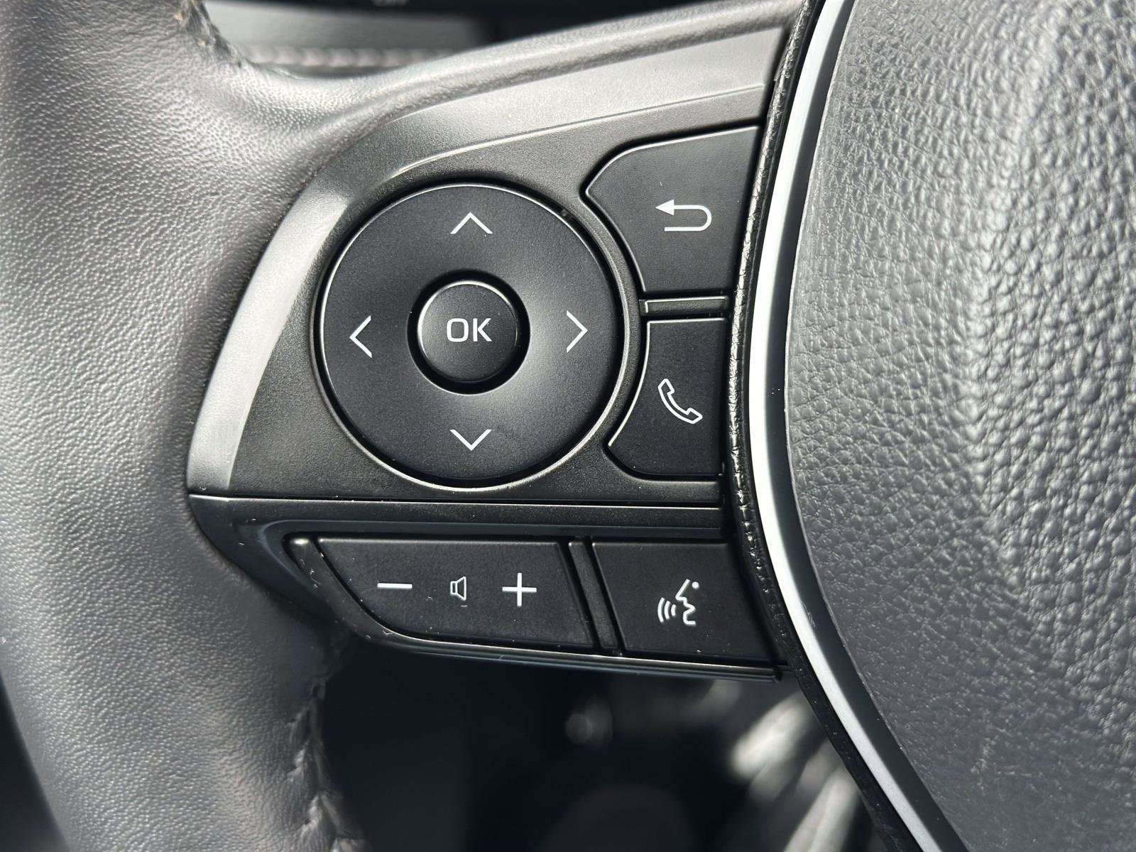 Used 2023 Toyota RAV4 XLE w/ Convenience Package image 14