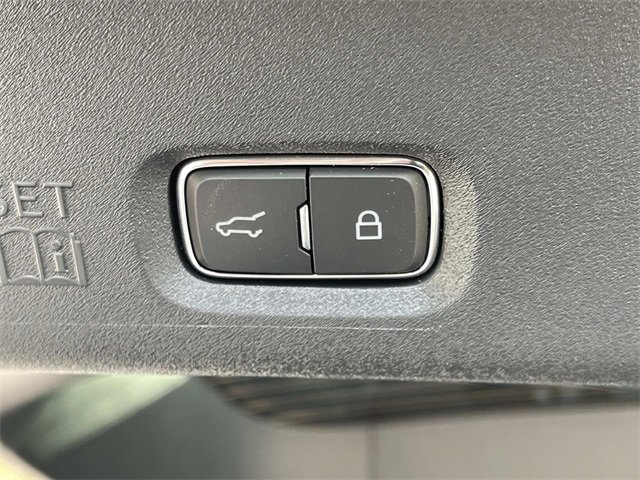 New 2025 Lincoln Navigator L Reserve w/ Jet Appearance Package image 13