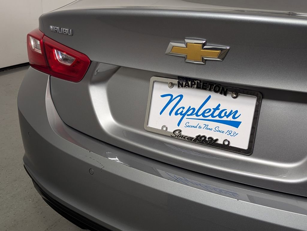 Used 2025 Chevrolet Malibu LT image 9