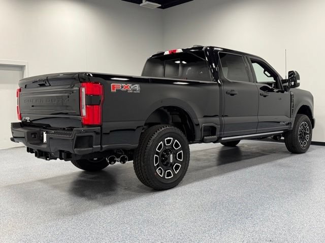 New 2026 Ford F250 Platinum w/ FX4 Off-Road Package AWD/4WD image 12