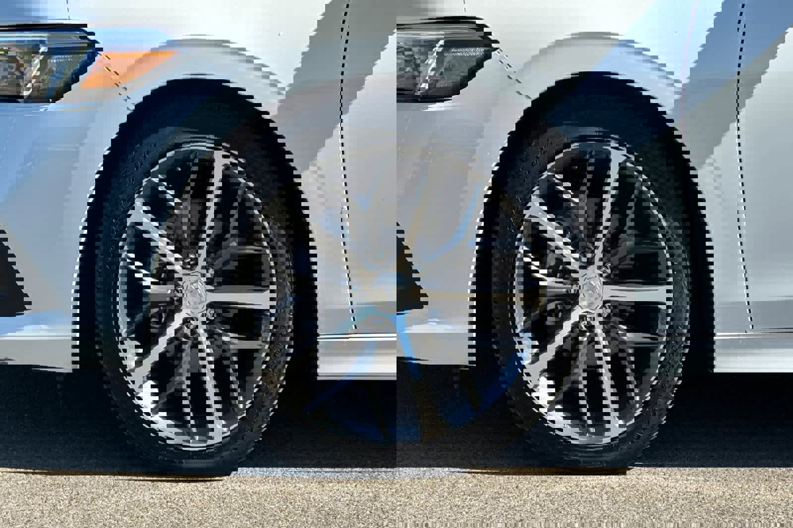 Used 2023 Honda Civic Touring image 30