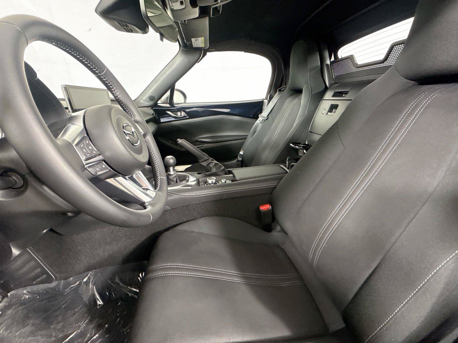 New 2026 MAZDA MX-5 Miata Club w/ Interior Package RWD image 3