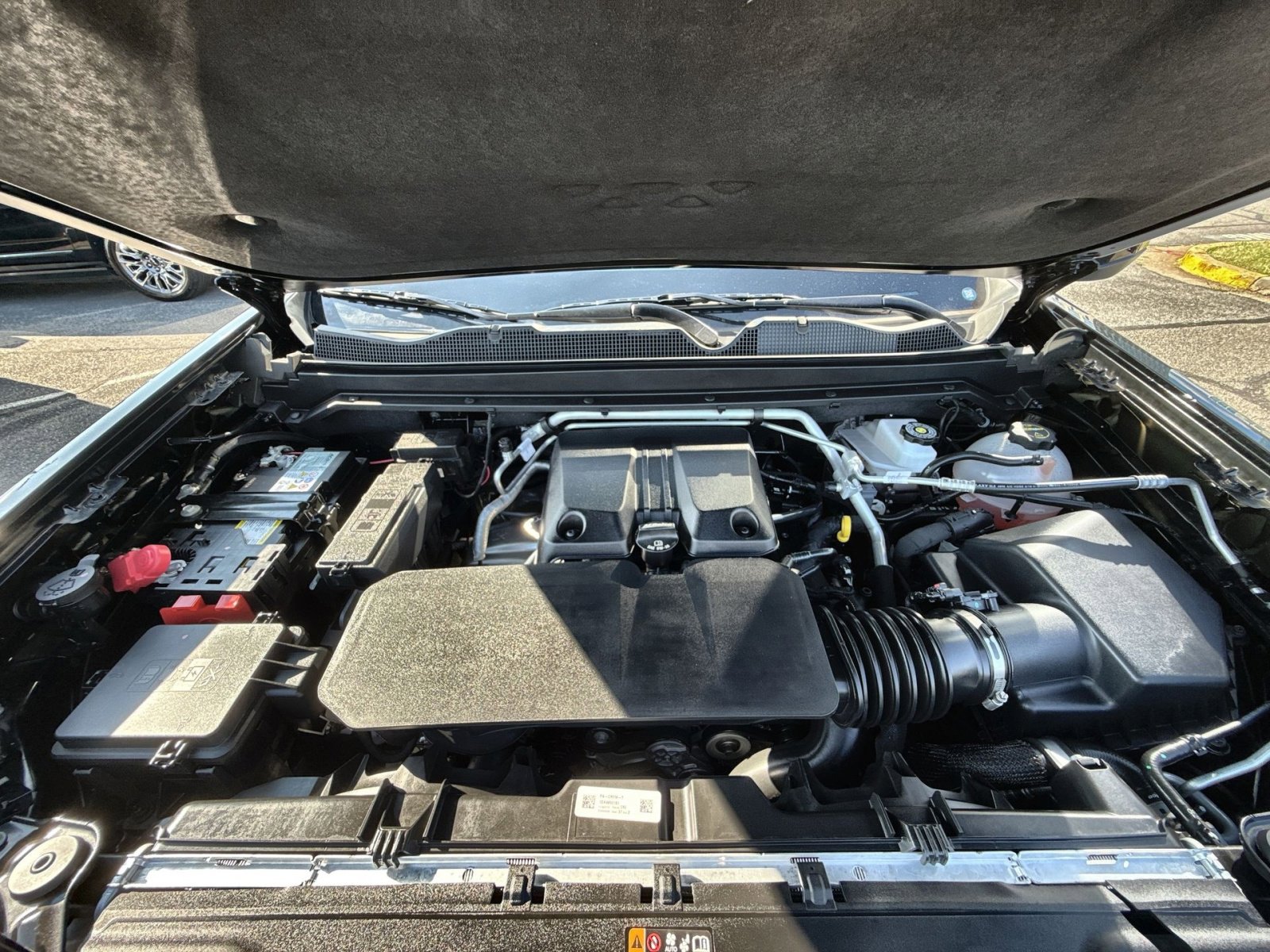 New 2025 Chevrolet Colorado Z71 w/ Midnight Edition image 29