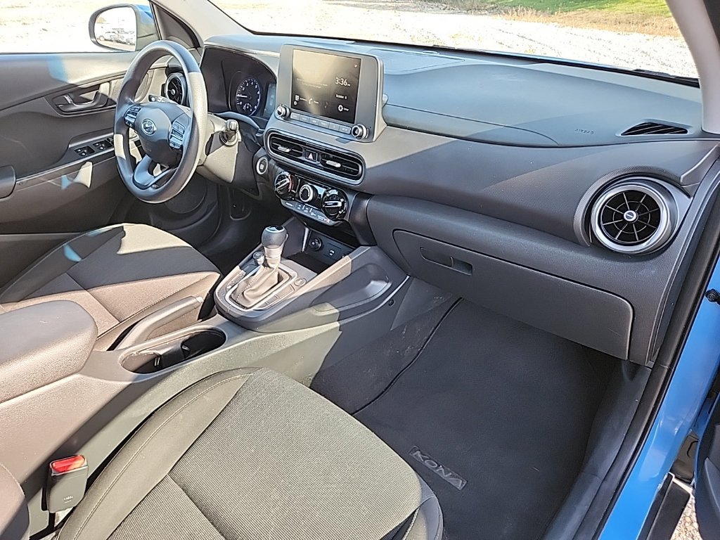 Used 2023 Hyundai Kona SEL AWD/4WD image 33