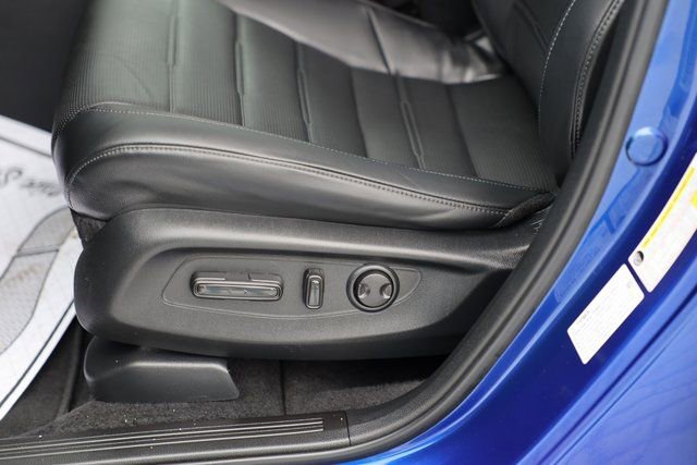 Used 2023 Honda CR-V EX-L image 17