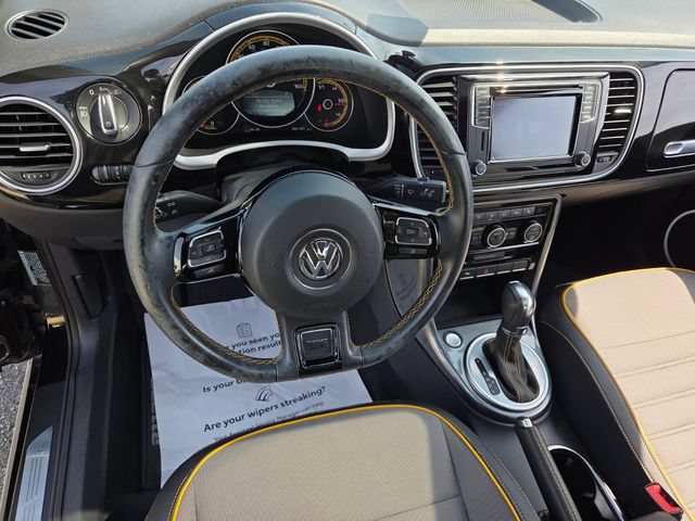 Used 2017 Volkswagen Beetle 1.8T Dune FWD image 8