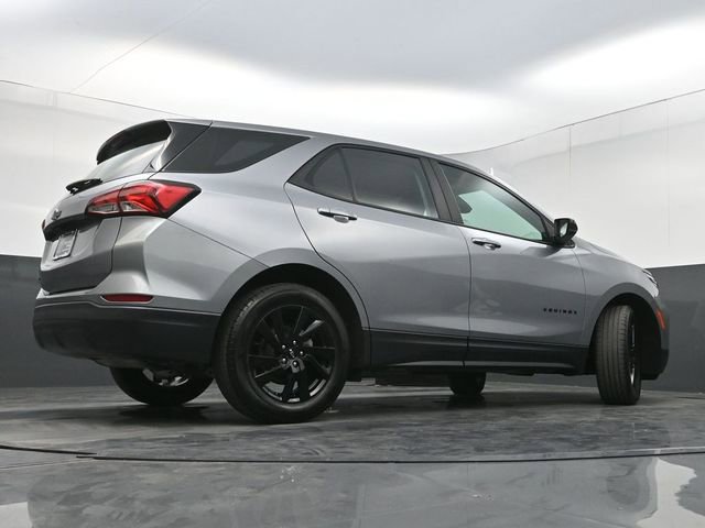 Used 2024 Chevrolet Equinox LS w/ Sport Edition image 32
