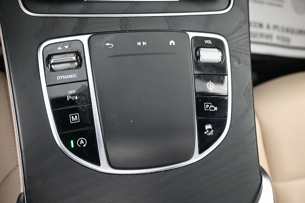 Used 2021 Mercedes-Benz GLC 300 4MATIC Coupe image 17