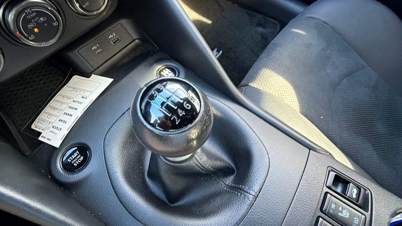 Used 2023 Nissan Z w/ Floor Mat Package (L93) RWD image 28