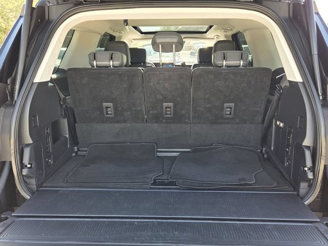Certified 2025 Ford Expedition Active AWD/4WD image 18