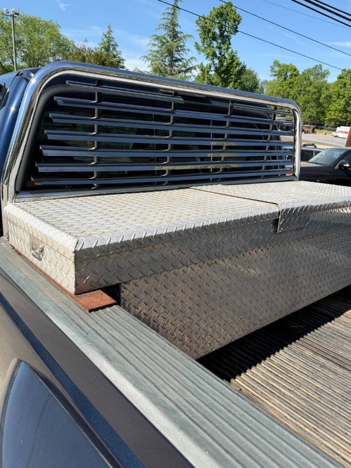 Used 2006 Ford F350 Lariat AWD/4WD image 10