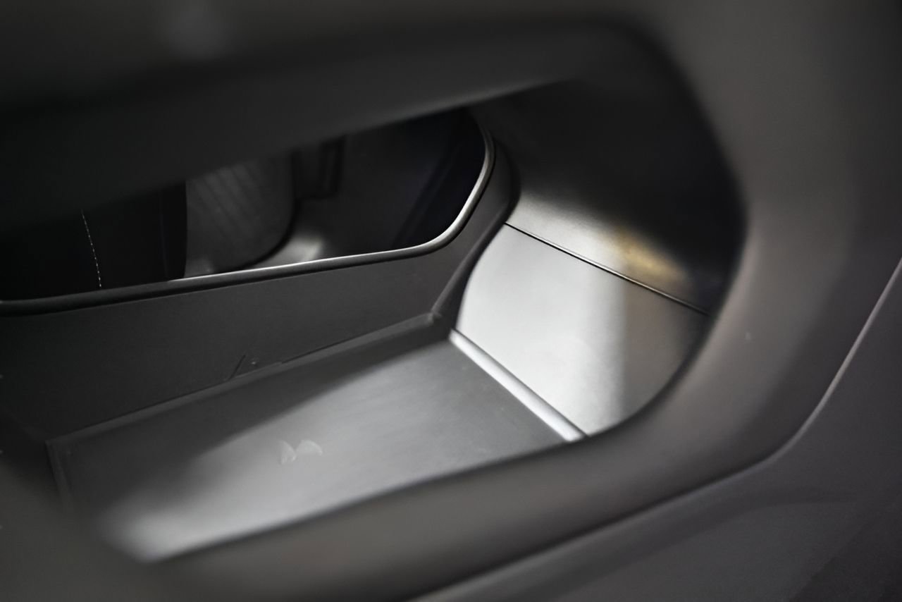 Used 2025 Volkswagen Atlas SE image 39