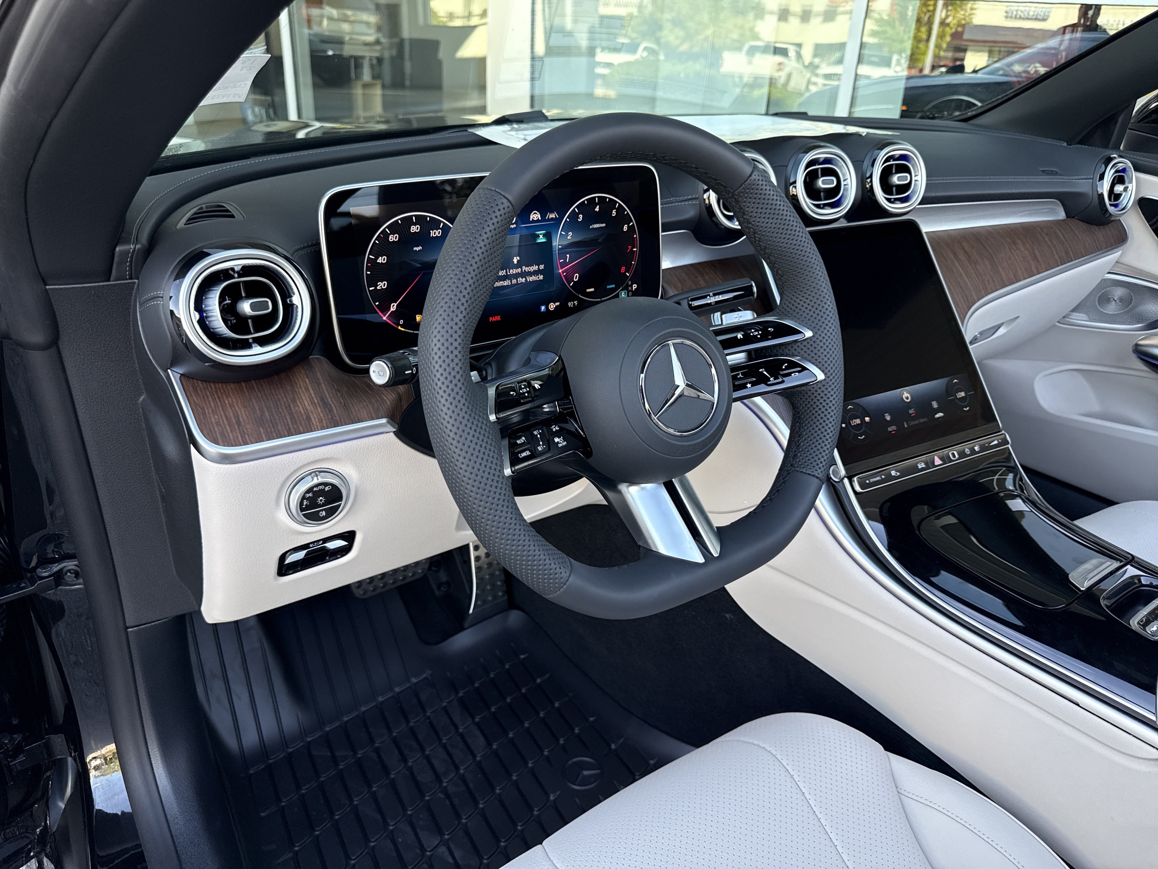New 2027 Mercedes-Benz CLE 300 4MATIC Cabriolet image 18
