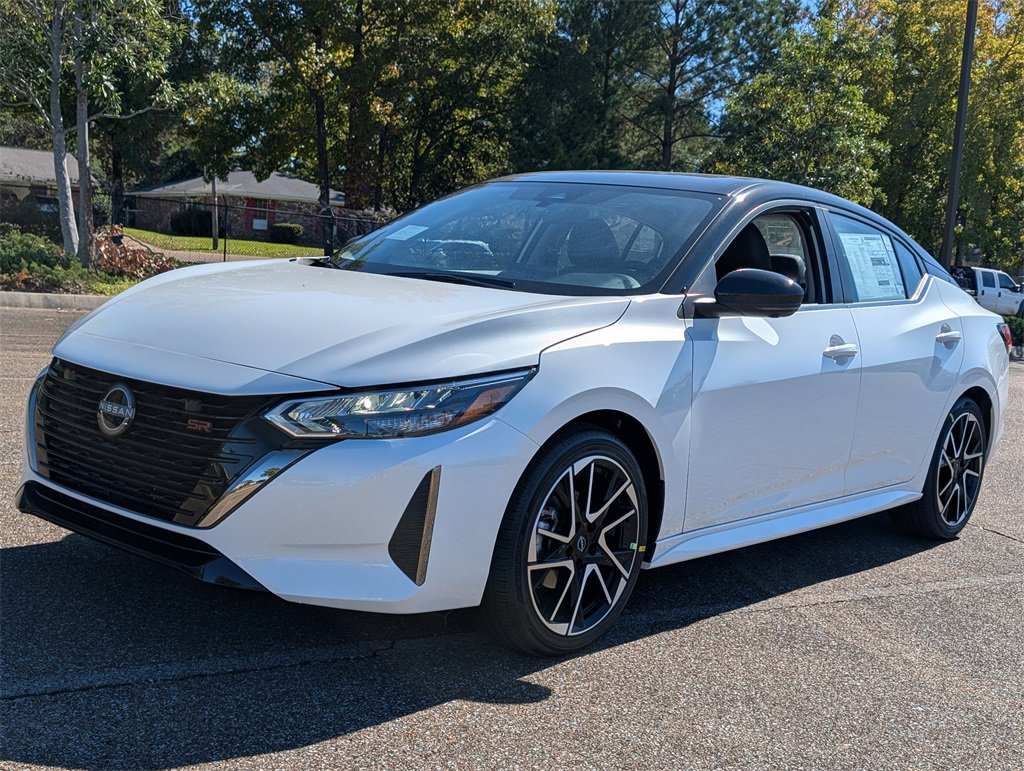 New 2025 Nissan Sentra SR w/ SR Premium Package image 5