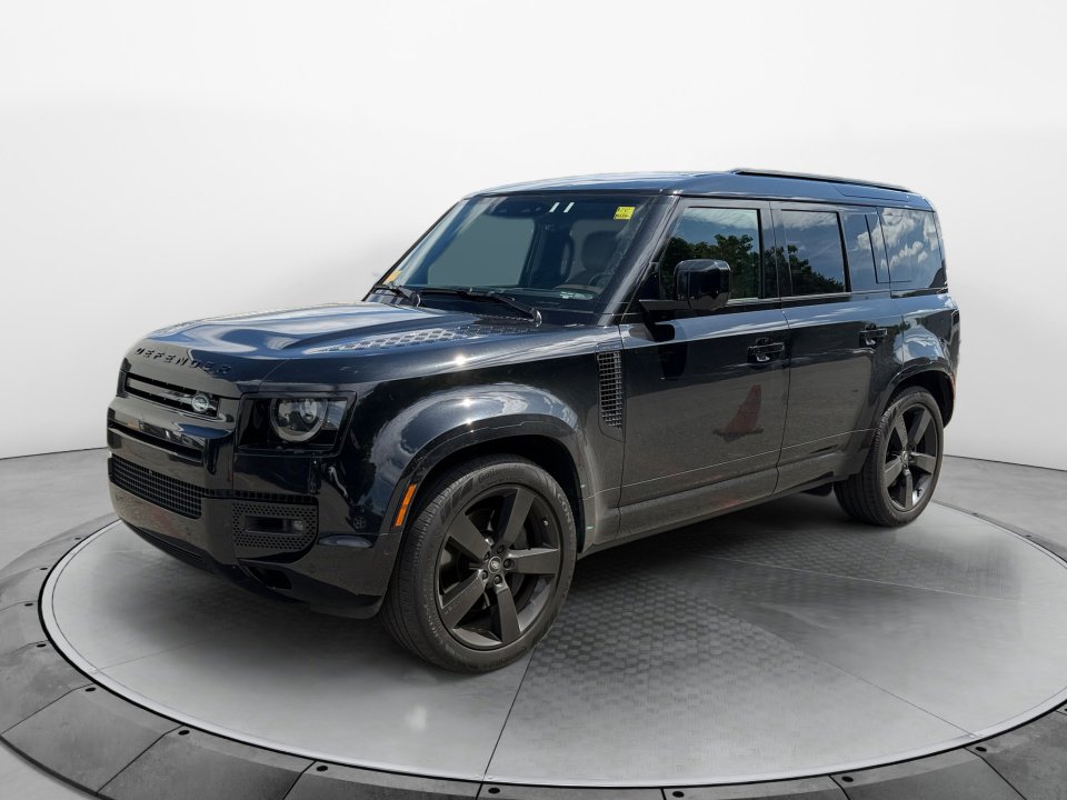 Used 2025 Land Rover Defender 110 X-Dynamic SE AWD/4WD video 1