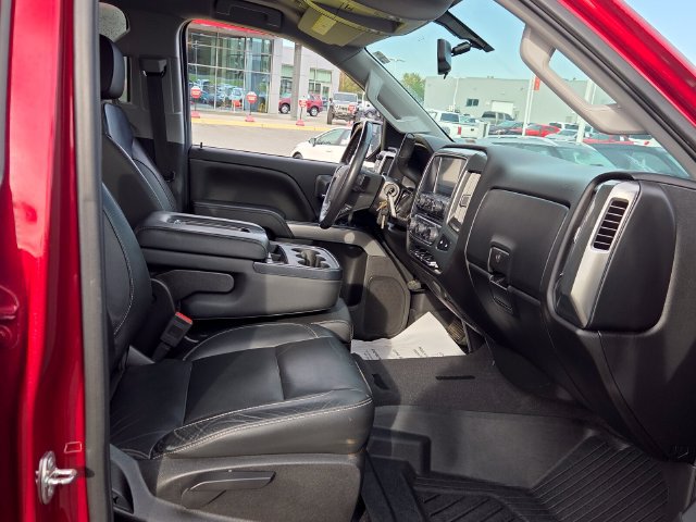 Used 2018 Chevrolet Silverado 1500 LT w/ All Star Edition AWD/4WD image 18