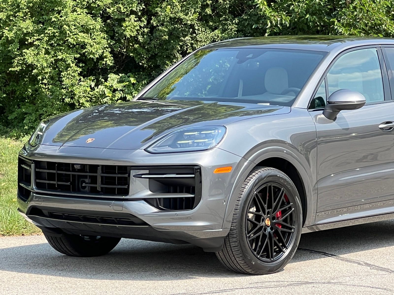 New 2025 Porsche Cayenne S image 6
