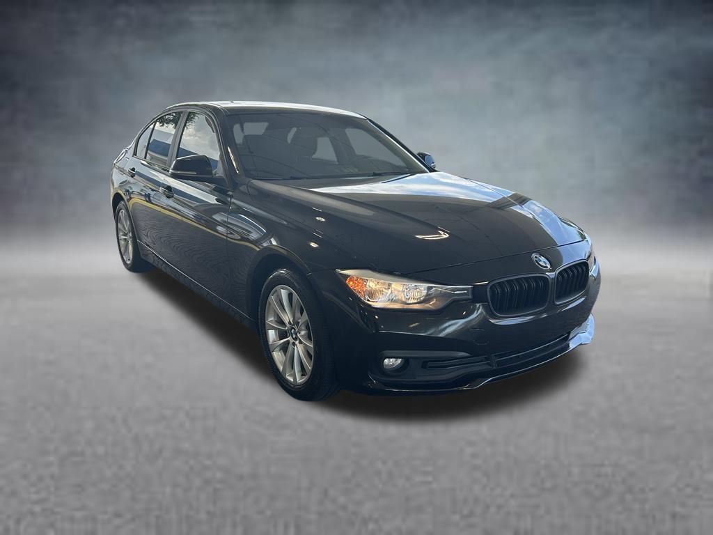 Used 2016 BMW 320i xDrive Sedan AWD/4WD image 2