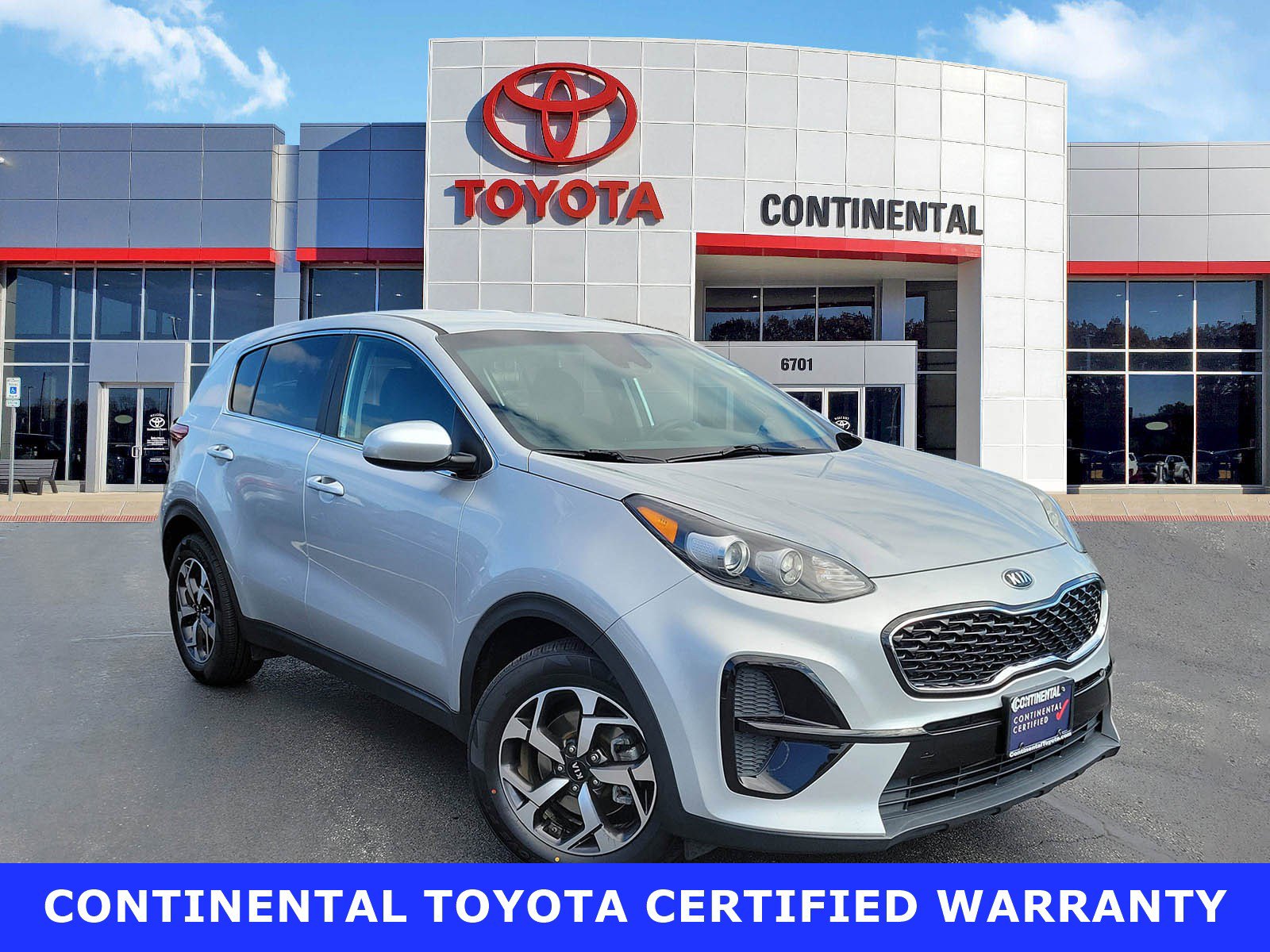 Used 2021 Kia Sportage LX image 1