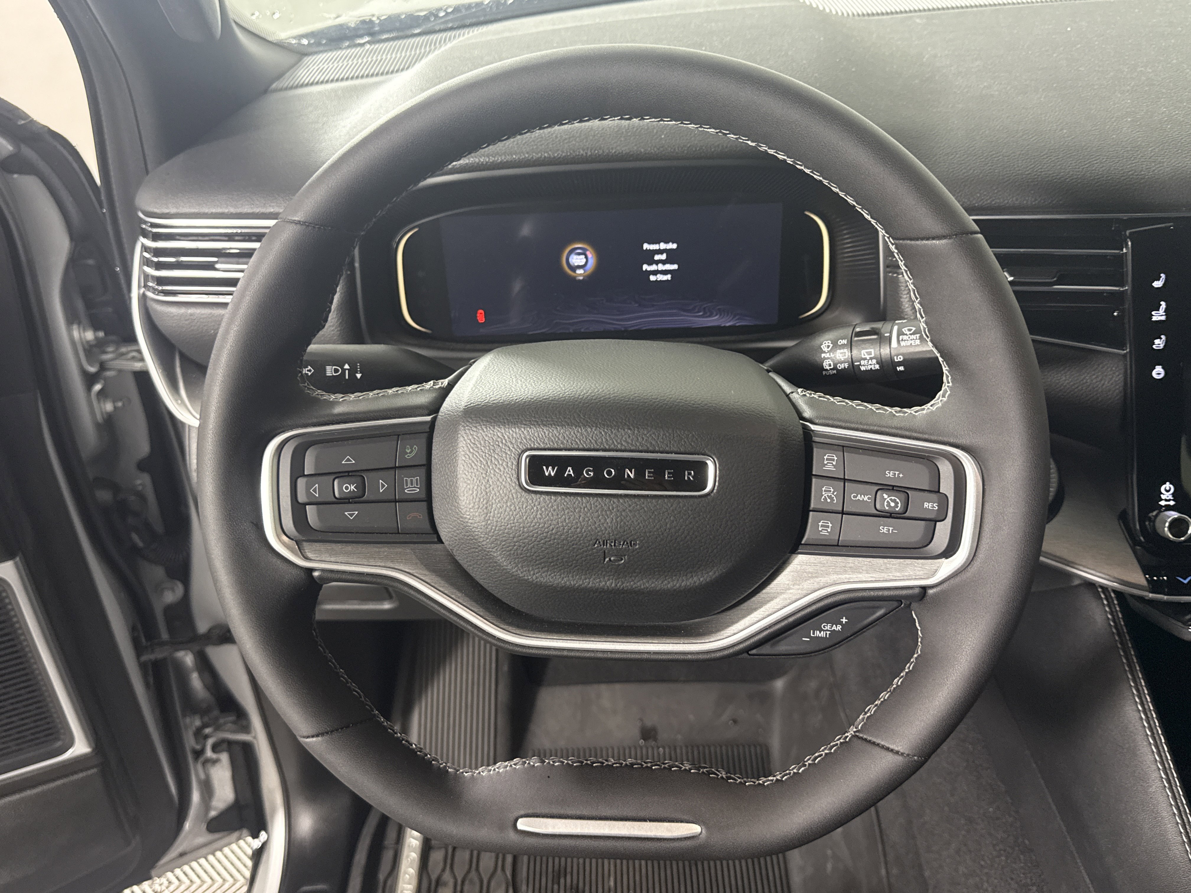 New 2025 Jeep Wagoneer 4WD w/ Convenience Group I image 16