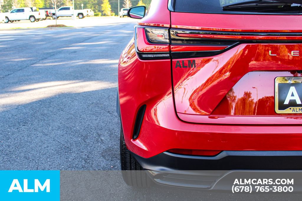 Used 2023 Lexus NX 250 FWD w/ Towing Package (2000 Lbs) image 13