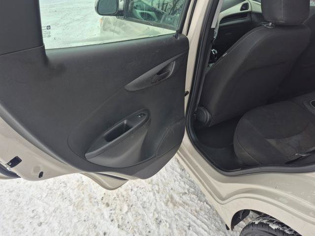 Used 2017 Chevrolet Spark LT image 7