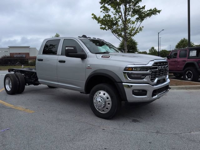 New 2026 RAM 5500 Tradesman AWD/4WD image 2