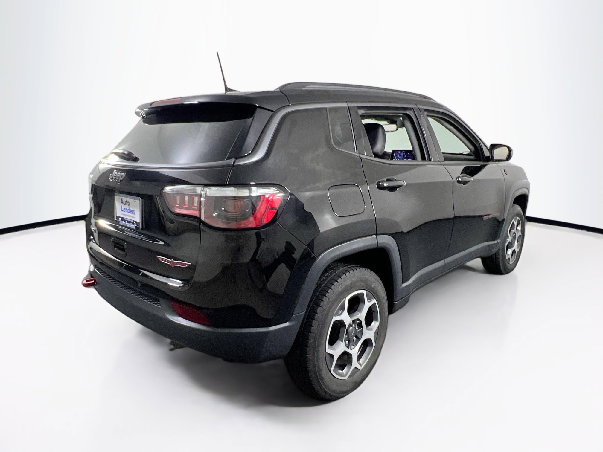 Used 2022 Jeep Compass Trailhawk w/ Trailhawk Convenience Group image 5