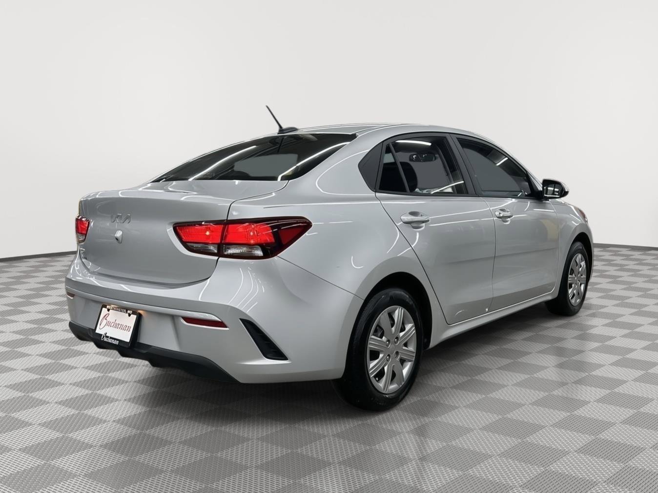 Used 2022 Kia Rio LX image 6