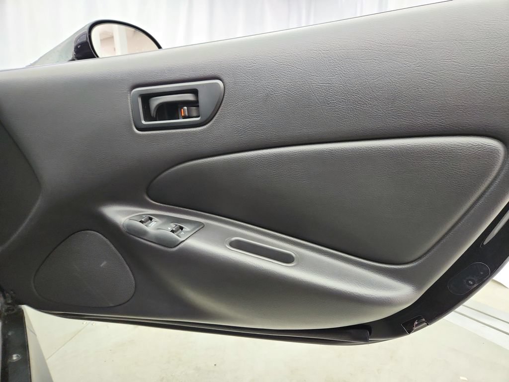 Used 1999 Plymouth Prowler RWD image 21