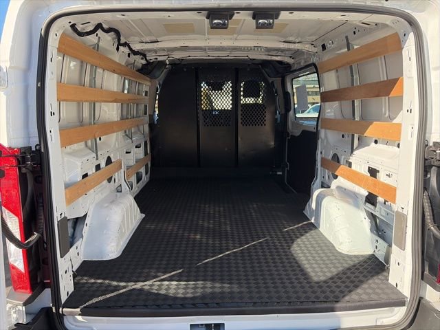 Used 2024 Ford Transit 250 Base w/ Exterior Upgrade Package image 26