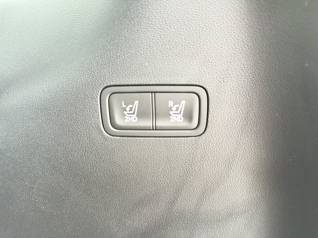 New 2025 Hyundai Santa Fe Limited image 35